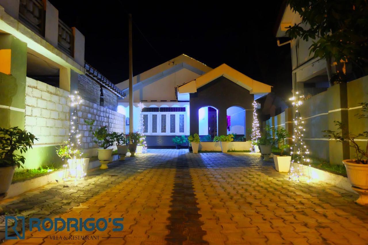 Rodrigo's Villa&Restaurant Negombo Exterior foto